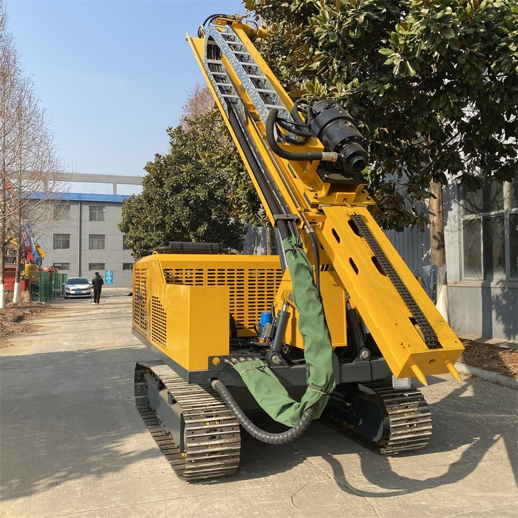 什么是光伏打樁機(jī)？